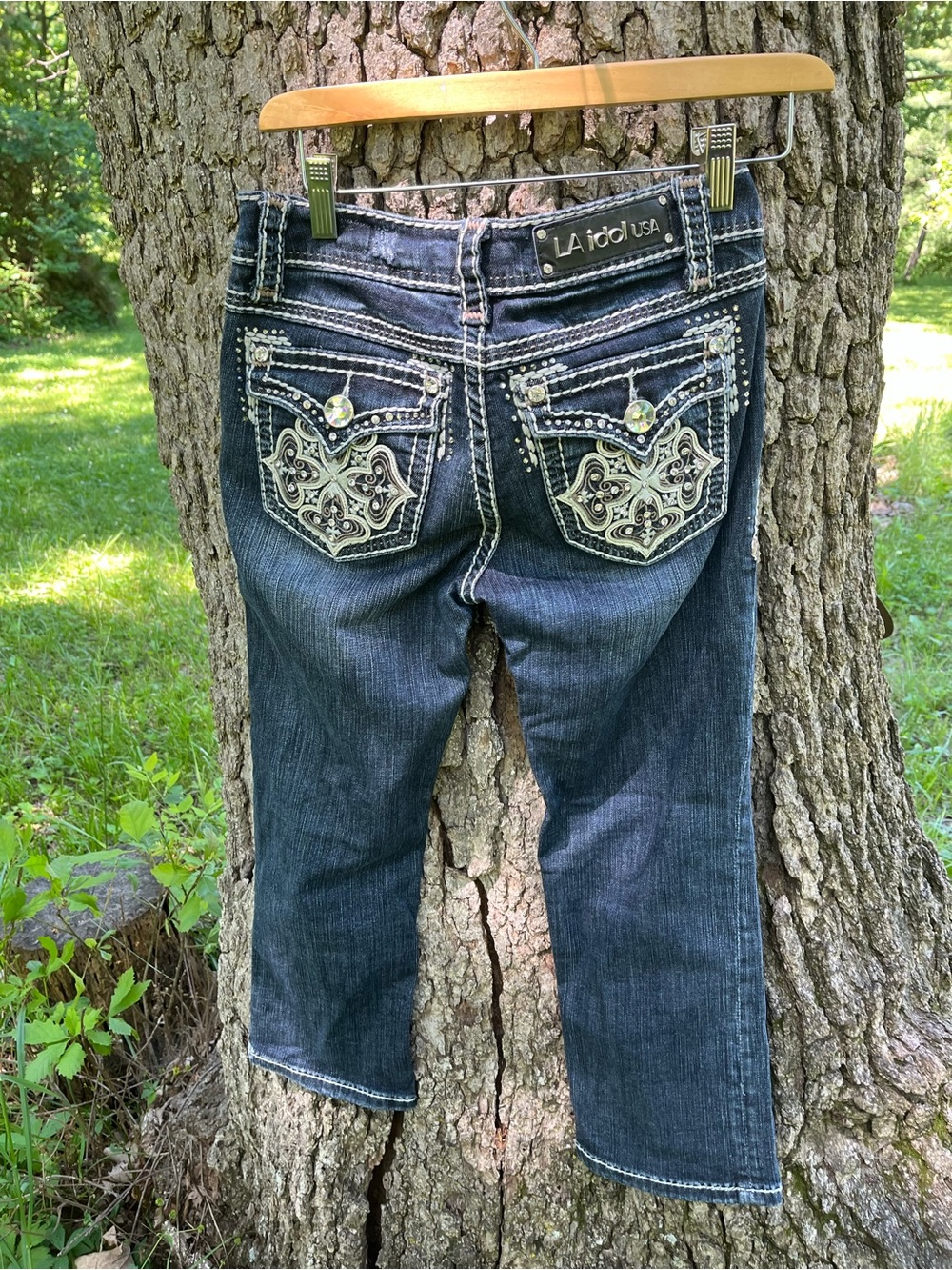 ⭐️LA Idol Capri in size 5 - Picture 2 of 5